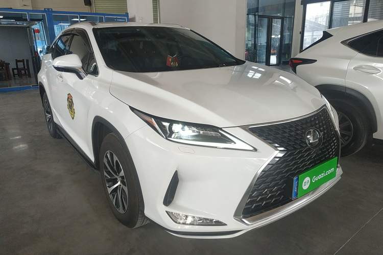 Used Lexus RX 2020 Revised Version 300 Two-Wheel Drive Comfort Edition Front Right 45 Deg