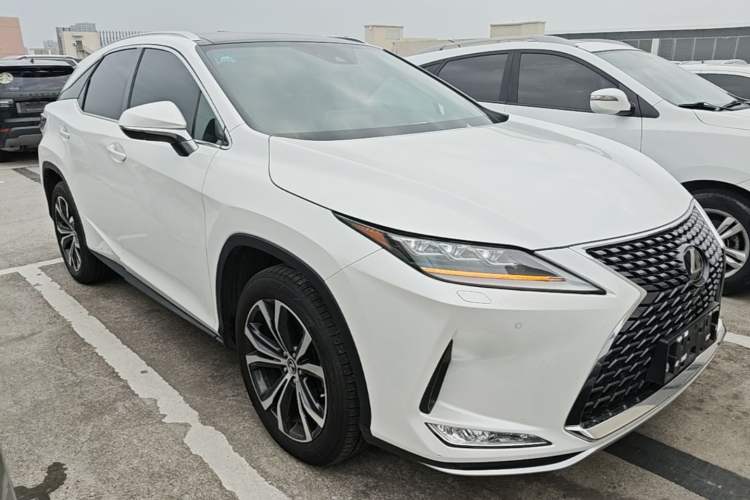 Used Lexus RX 2020 300 4x4 Elegant Edition China VI Front Right 45 Deg