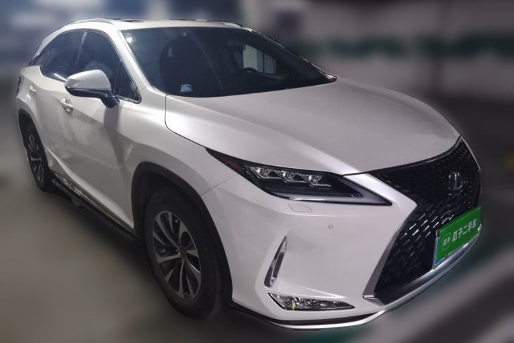 Used Lexus RX 2020 Revised Version 300 Two-Wheel Drive Elite Edition Front Right 45 Deg