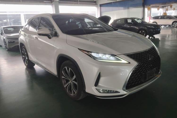 Used Lexus RX 2020 300 4x4 Elegant Edition China VI Front Right 45 Deg