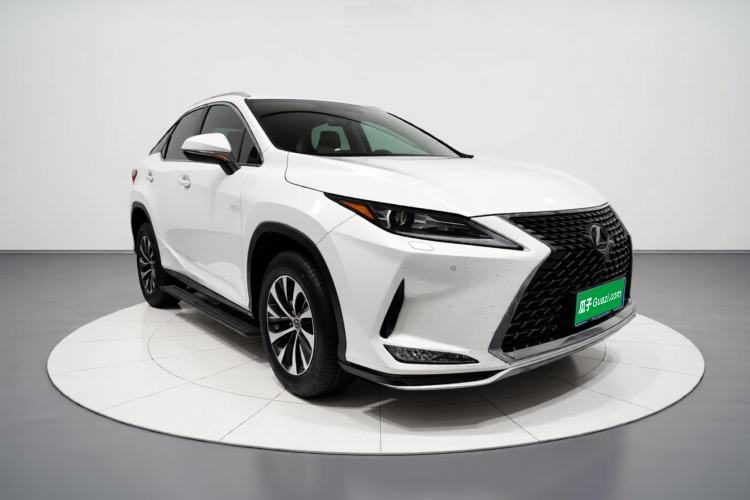 Used Lexus RX 2020 Revised Version 300 Two-Wheel Drive Elite Edition Front Right 45 Deg