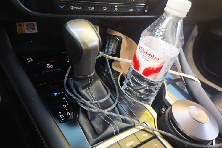 Used Lexus RX 2020 300 4x4 Elegant Edition China VI Gear Lever