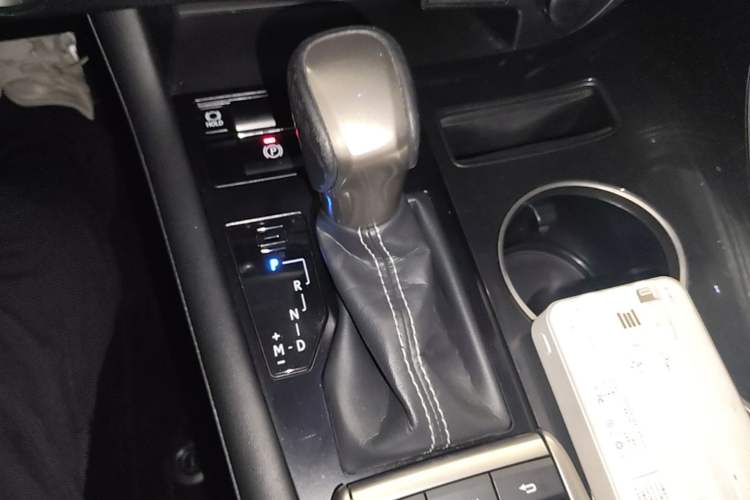 Used Lexus RX 2020 Revised Version 300 Two-Wheel Drive Elite Edition Gear Lever