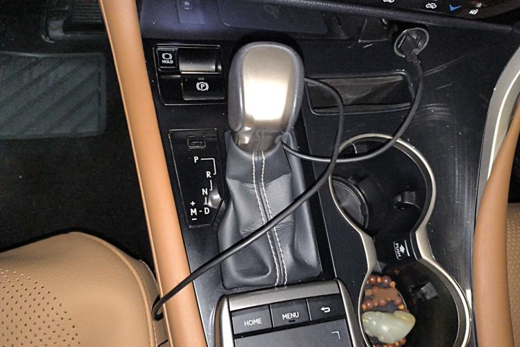Used Lexus RX 2020 Facelifted 300 4x4 Elegant Edition Gear Lever