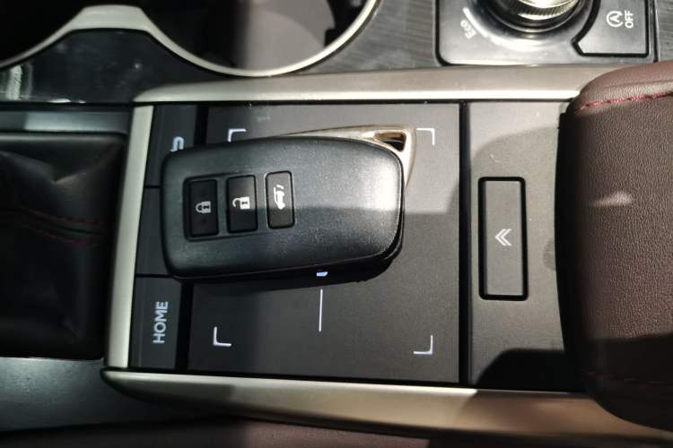 Used Lexus RX 2020 Facelifted 300 4x4 Elegant Edition Interior 1