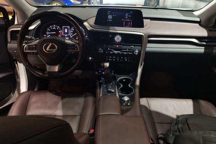 Used Lexus RX 2020 Facelifted 300 4x4 Elegant Edition Interior 2