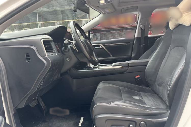 Used Lexus RX 2020 300 Two-Wheel Drive Elite Edition China VI Standard Interior 2