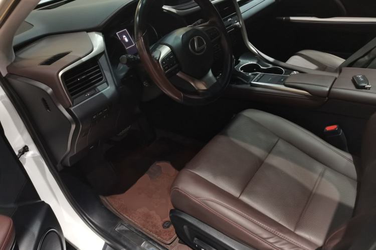 Used Lexus RX 2020 Facelifted 300 4x4 Elegant Edition Interior 3