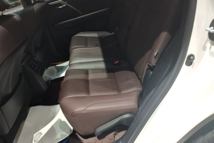 Used Lexus RX 2020 Facelifted 300 4x4 Elegant Edition Interior 4