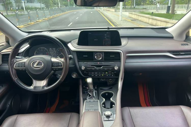 Used Lexus RX 2020 Facelifted 300 4x4 Elegant Edition Interior 5