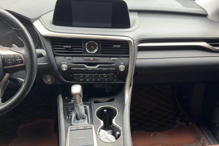 Used Lexus RX 2020 Revised Version 300 Two-Wheel Drive Comfort Edition Interior 5