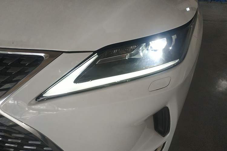 Used Lexus RX 2020 Revised Version 300 Two-Wheel Drive Comfort Edition Left Front Headlight