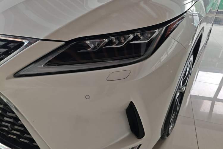 Used Lexus RX 2020 Facelifted 300 4x4 Elegant Edition Left Front Headlight