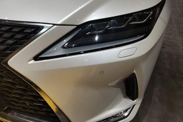 Used Lexus RX 2020 Facelifted 300 4x4 Elegant Edition Left Front Headlight