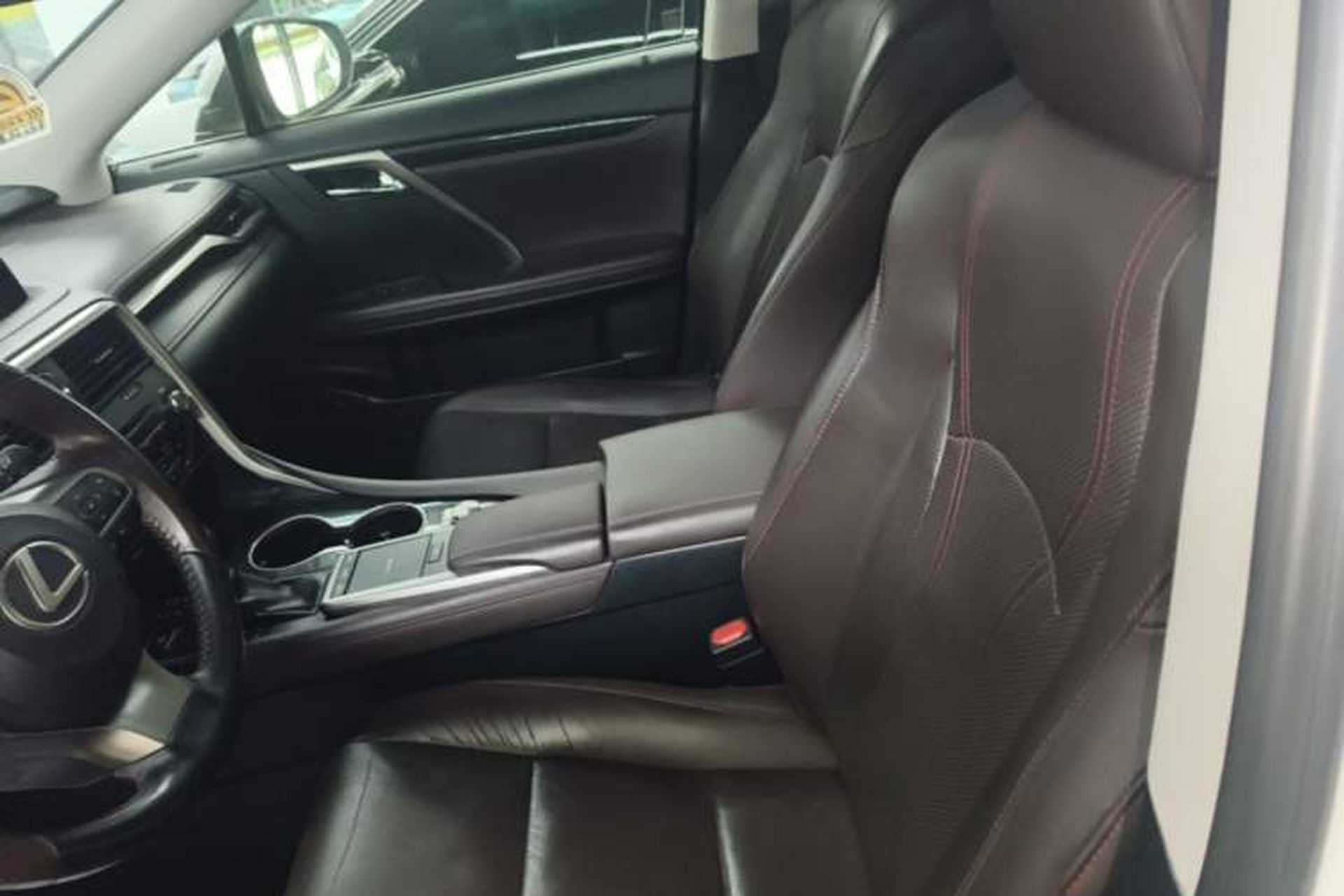 Used Lexus RX 2020 300 4x4 Elegant Edition China VI Left Front Seat