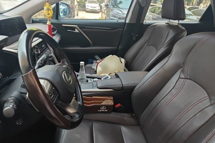 Used Lexus RX 2020 Revised Version 300 Two-Wheel Drive Comfort Edition Left Front Seat