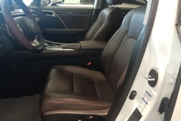 Used Lexus RX 2020 Revised Version 450hL Four-Wheel Drive Elegant Edition 7 Seats Left Front Seat