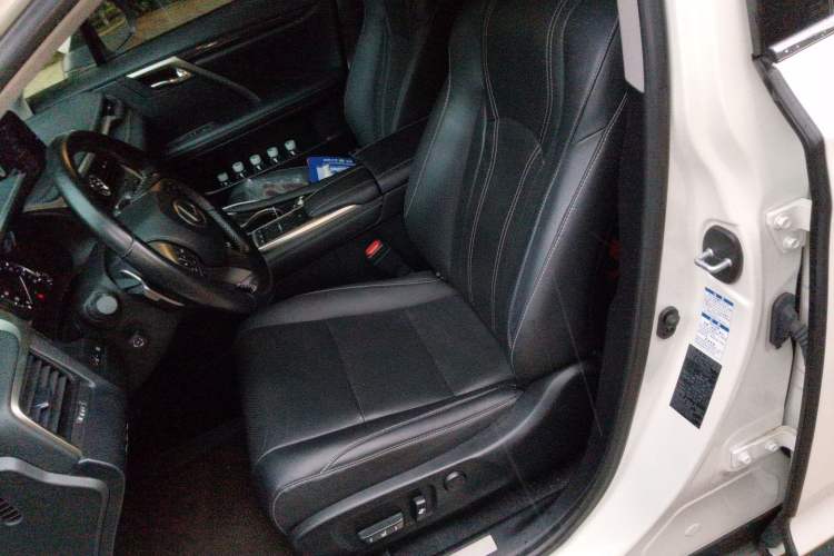 Used Lexus RX 2020 Facelifted 300 4x4 Elegant Edition Left Front Seat