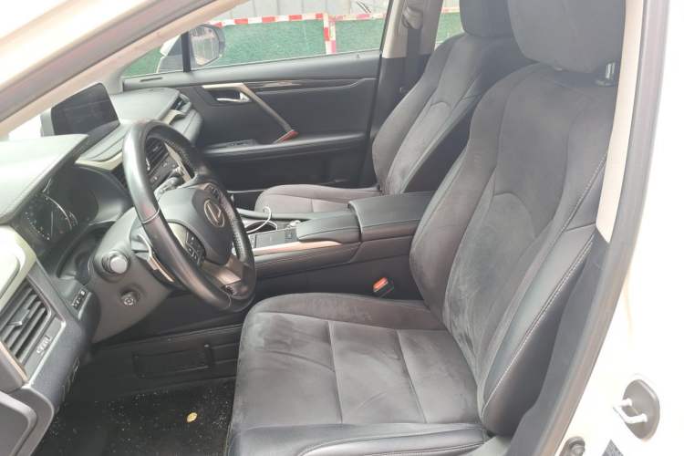Used Lexus RX 2020 Revised Version 300 Two-Wheel Drive Elite Edition Left Front Seat