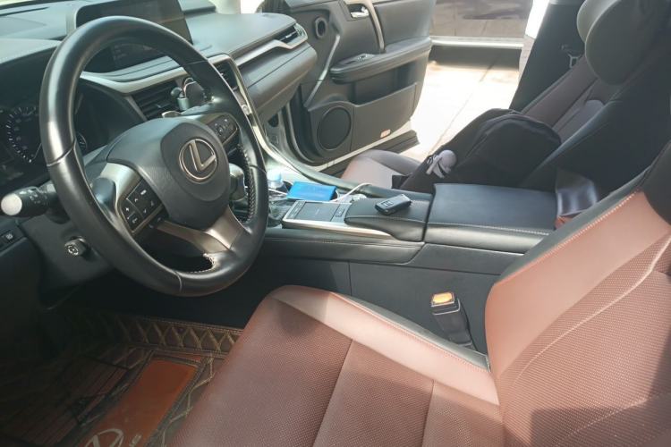 Used Lexus RX 2020 Revised Version 300 Two-Wheel Drive Comfort Edition Left Front Seat