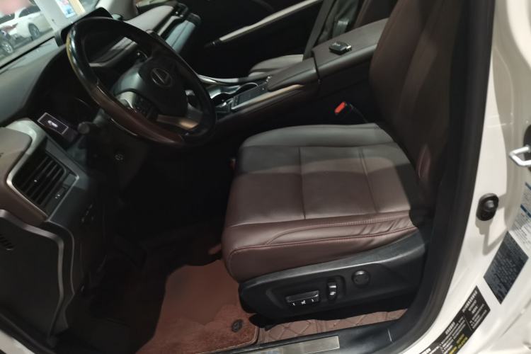 Used Lexus RX 2020 Facelifted 300 4x4 Elegant Edition Left Front Seat