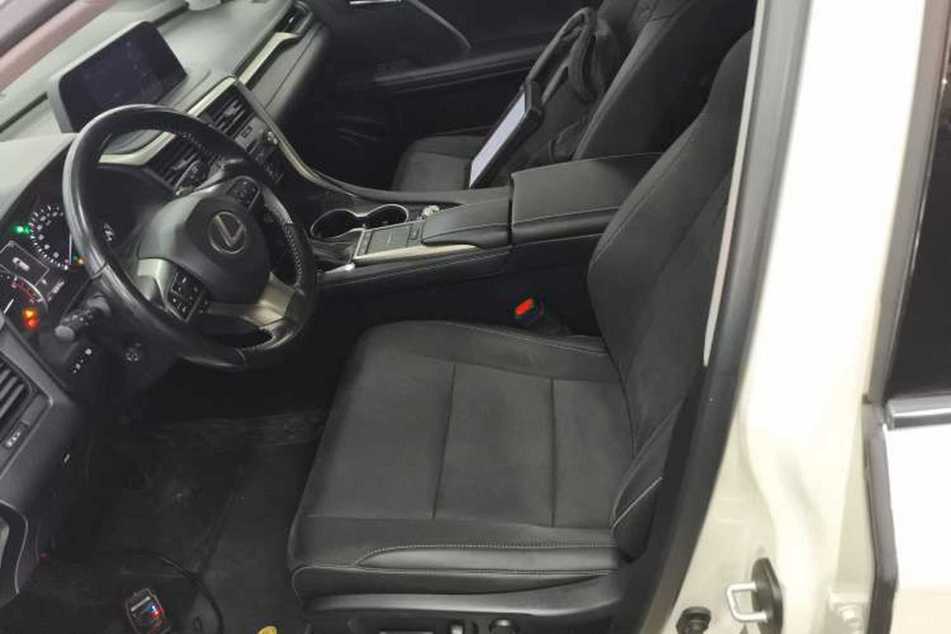 Used Lexus RX 2020 Revised Version 300 Two-Wheel Drive Elite Edition Left Front Seat