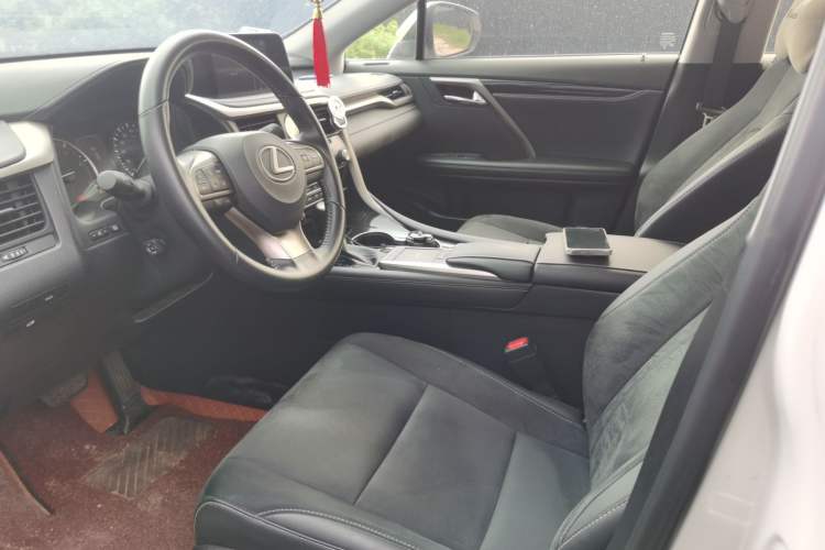 Used Lexus RX 2020 300 Two-Wheel Drive Elite Edition China VI Standard Left Front Seat