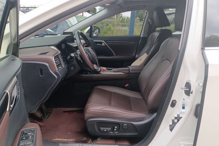Used Lexus RX 2020 300 4x4 Elegant Edition China VI Left Front Seat