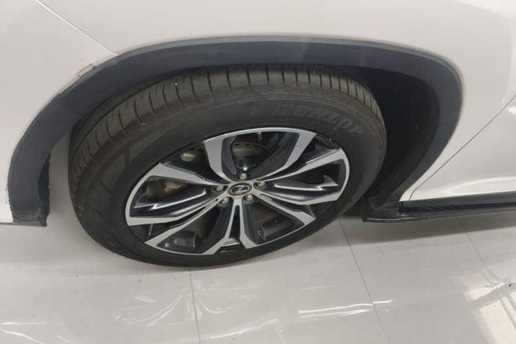 Used Lexus RX 2020 300 4x4 Elegant Edition China VI Left Front Wheel Hub