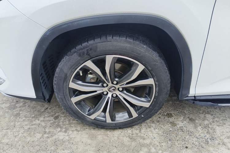 Used Lexus RX 2020 Revised Version 450h Four-Wheel Drive Elegant Edition Left Front Wheel Hub