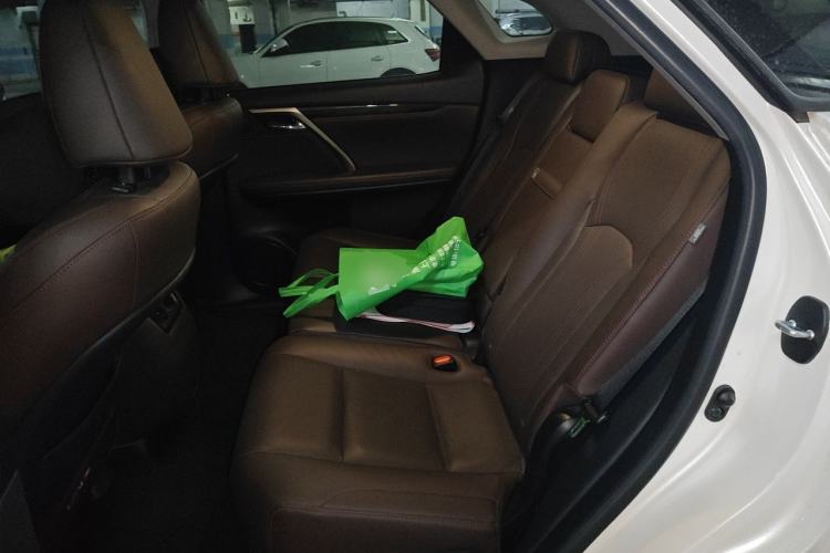 Used Lexus RX 2020 300 Two-Wheel Drive Comfort Edition China VI Standard Left Rear Seat