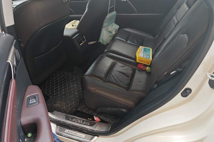 Used Lexus RX 2020 Revised Version 300 Two-Wheel Drive Comfort Edition Left Rear Seat