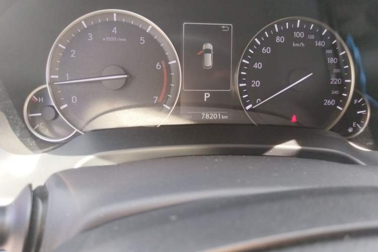 Used Lexus RX 2020 Revised Version 300 Two-Wheel Drive Elite Edition Odometer Close Up