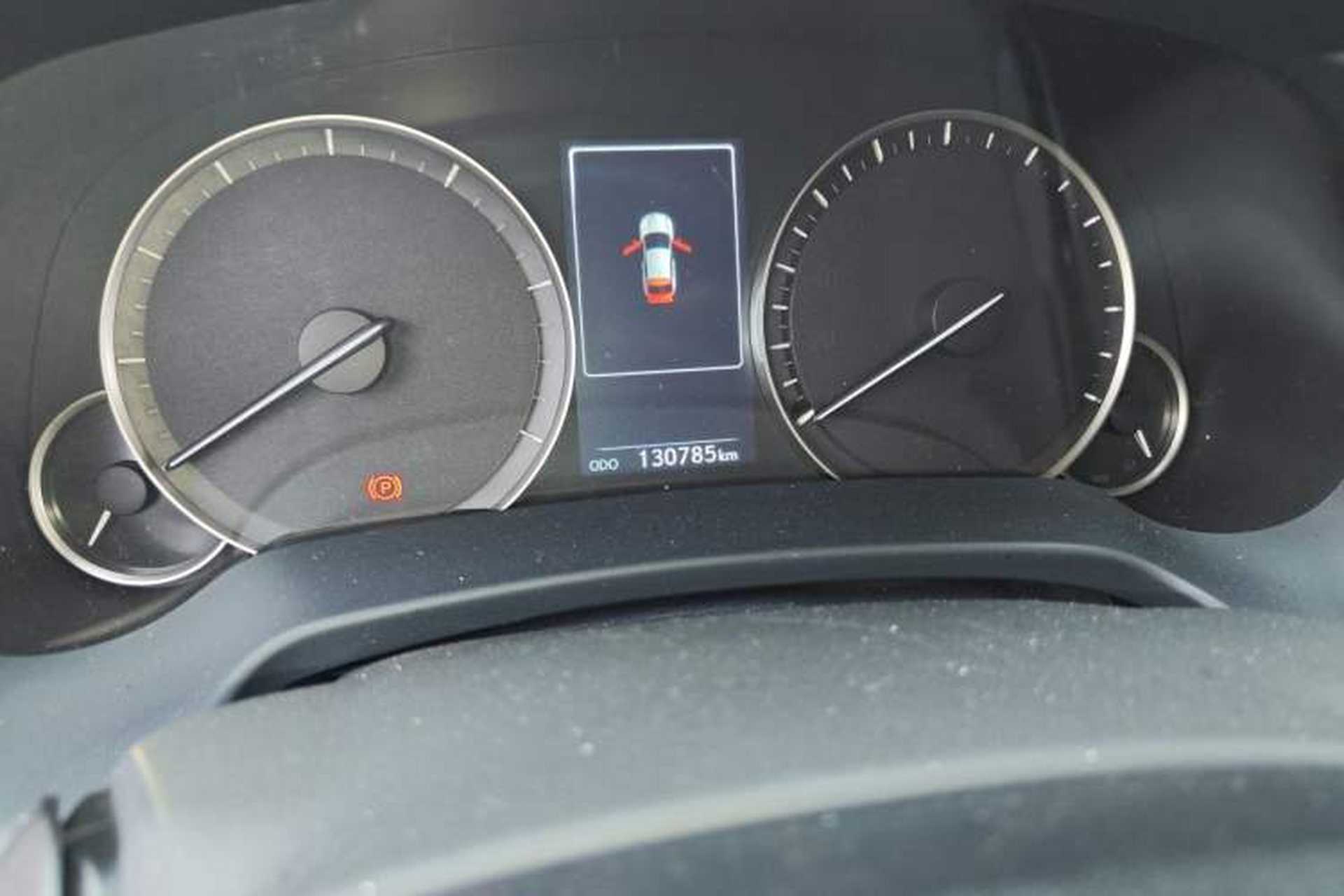 Used Lexus RX 2020 300 4x4 Elegant Edition China VI Odometer Close Up