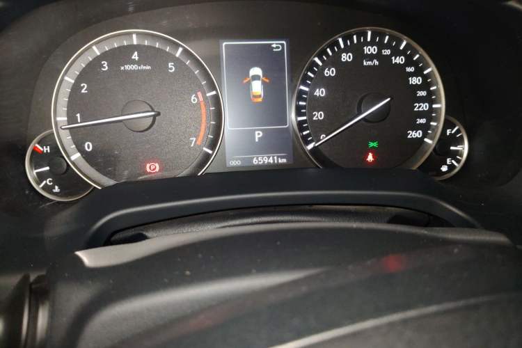 Used Lexus RX 2020 Revised Version 300 Two-Wheel Drive Comfort Edition Odometer Close Up