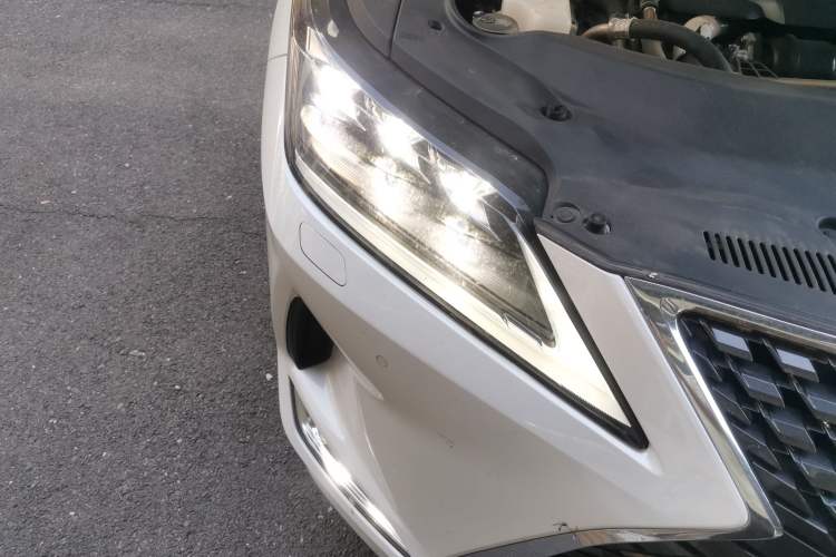 Used Lexus RX 2020 Facelifted 300 4x4 Elegant Edition Right Front Headlight
