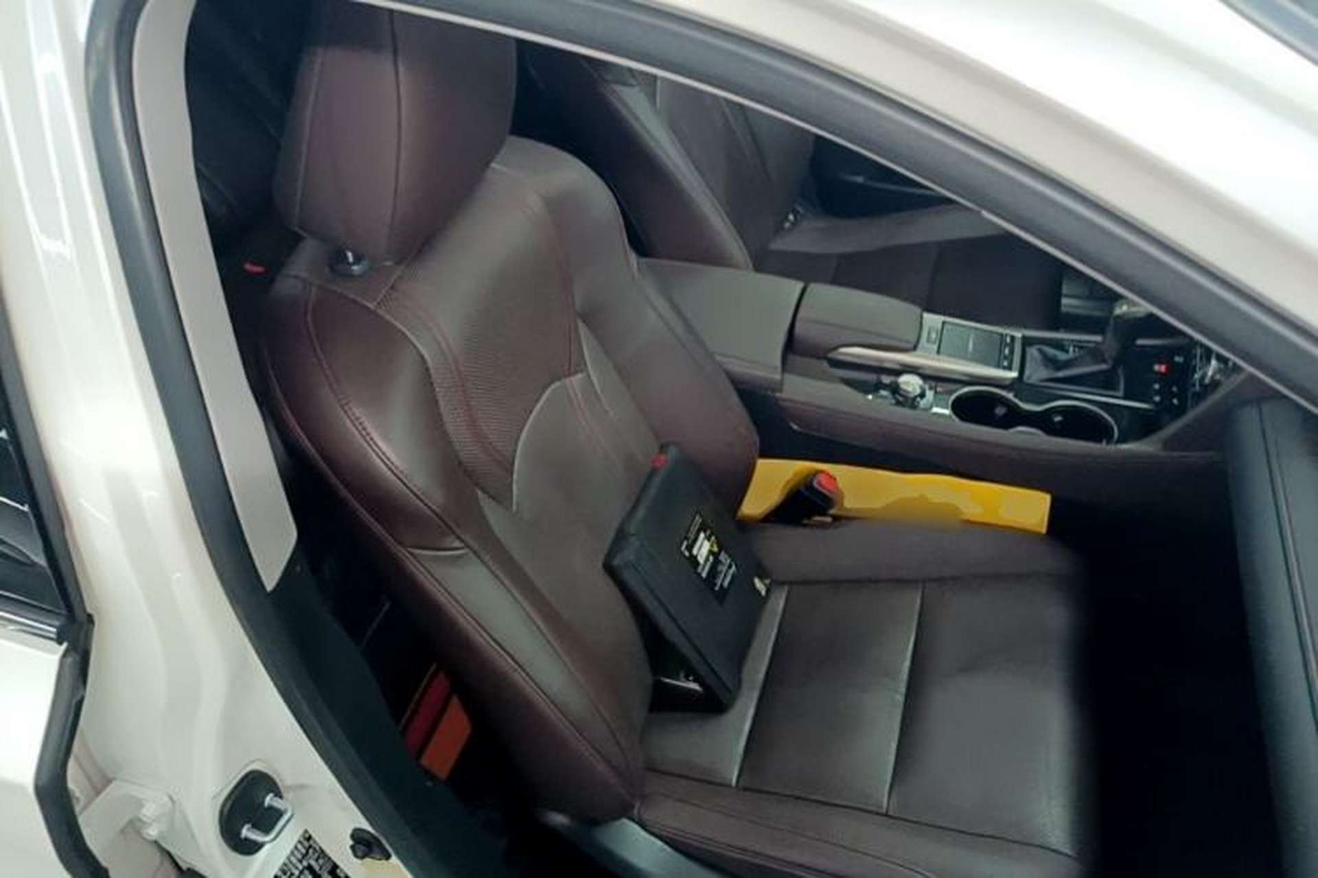 Used Lexus RX 2020 Facelifted 300 4x4 Elegant Edition Right Front Seat