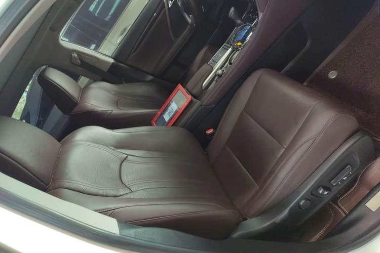 Used Lexus RX 2020 Facelifted 300 4x4 Elegant Edition Right Front Seat