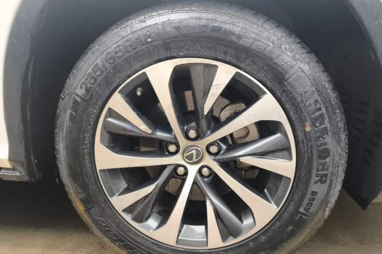 Used Lexus RX 2020 300 Two-Wheel Drive Elite Edition China VI Standard Right Front Wheel Hub