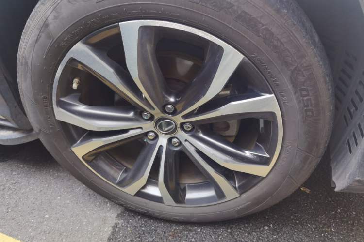 Used Lexus RX 2020 450h Four-Wheel Drive Elegant Edition China VI Standard Right Front Wheel Hub