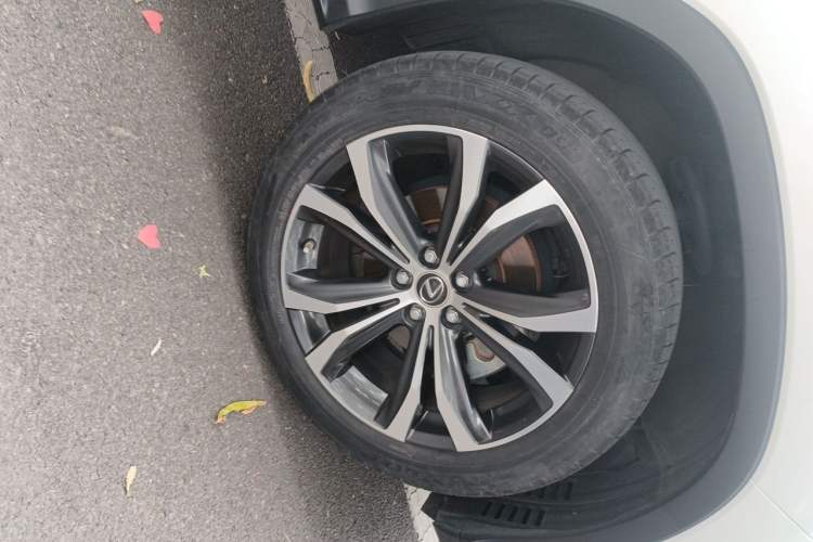 Used Lexus RX 2020 300 4x4 Elegant Edition China VI Right Front Wheel Hub