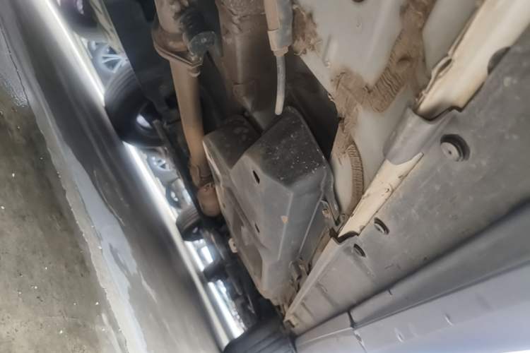 Used Lexus RX 2020 Revised Version 300 Two-Wheel Drive Elite Edition Right Side Sill