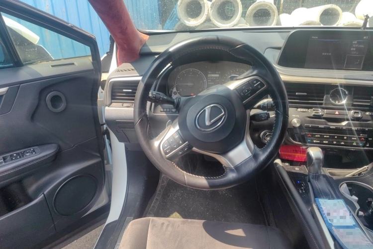 Used Lexus RX 2020 300 Two-Wheel Drive Elite Edition China VI Standard Steering Wheel