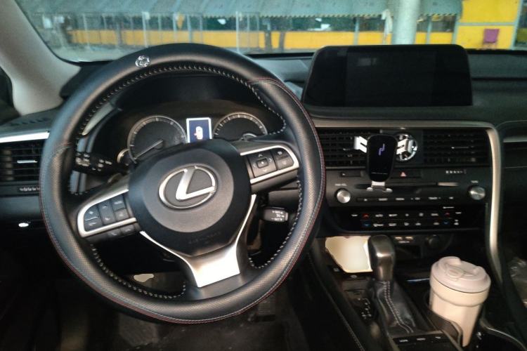 Used Lexus RX 2020 300 Two-Wheel Drive Elite Version China V Standard Steering Wheel