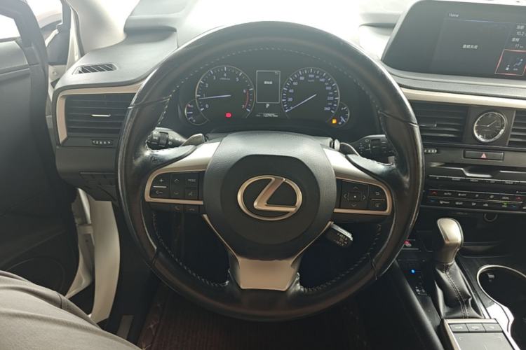Used Lexus RX 2020 300 Two-Wheel Drive Elite Edition China VI Standard Steering Wheel