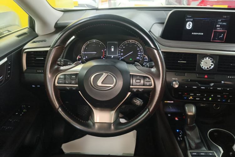 Used Lexus RX 2020 300 4x4 Elegant Edition China VI Steering Wheel