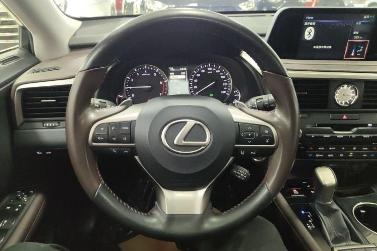 Used Lexus RX 2020 300 Two-Wheel Drive Comfort Edition China VI Standard Steering Wheel