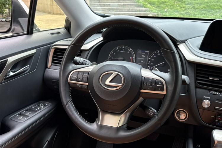 Used Lexus RX 2020 Revised Version 300 Two-Wheel Drive Elite Edition Steering Wheel