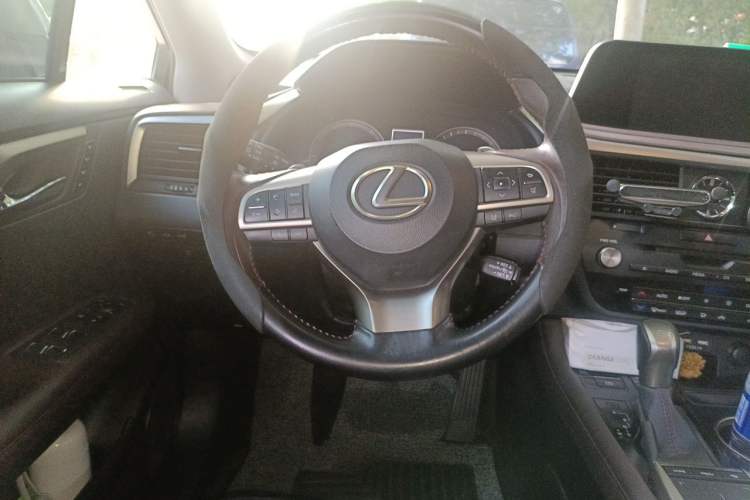 Used Lexus RX 2020 Facelifted 300 4x4 Elegant Edition Steering Wheel