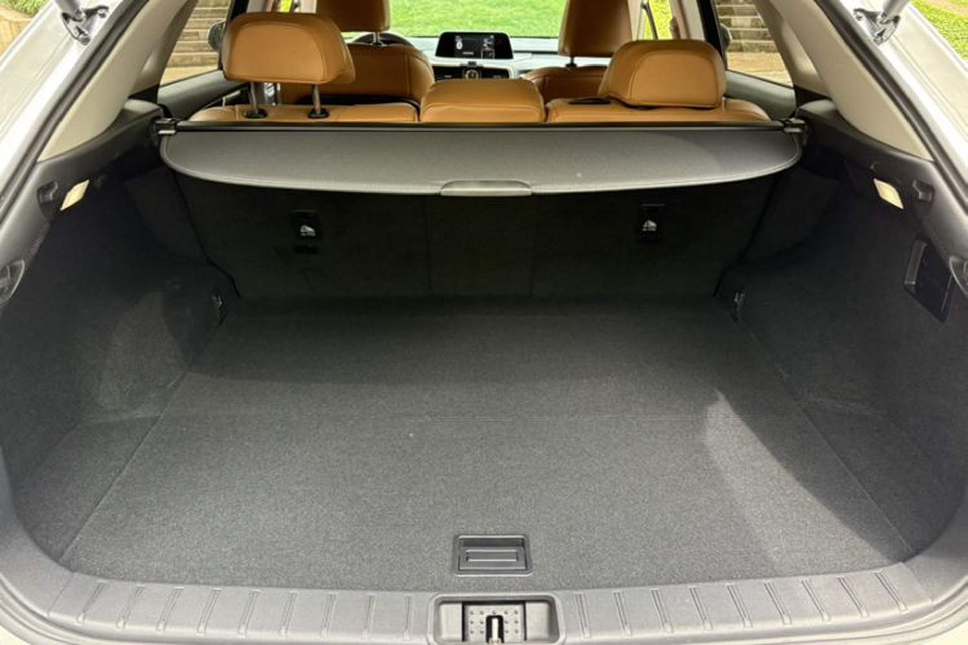 Used Lexus RX 2020 Revised Version 300 Two-Wheel Drive Elite Edition Trunk